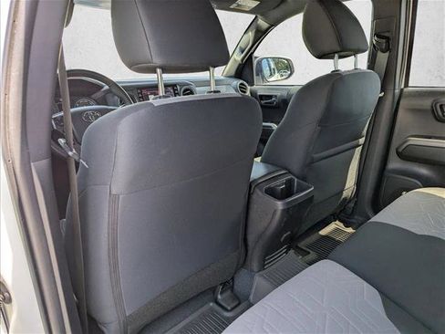 Used 2023 Toyota Tacoma TRD Sport w/ Technology Package AWD/4WD image 23