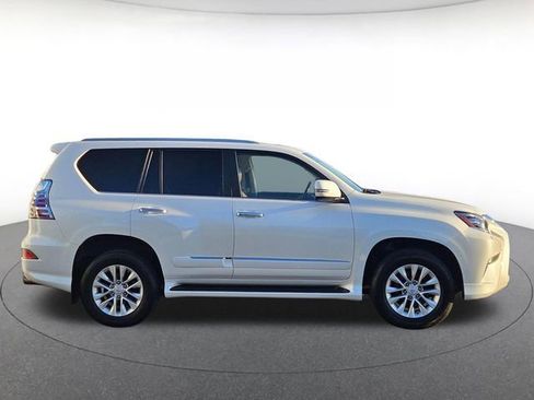 Used 2018 Lexus GX 460 Premium w/ Premium Package AWD/4WD image 4