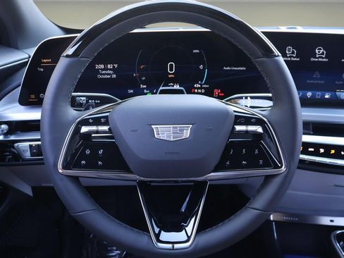 New 2026 Cadillac Lyriq Sport image 23