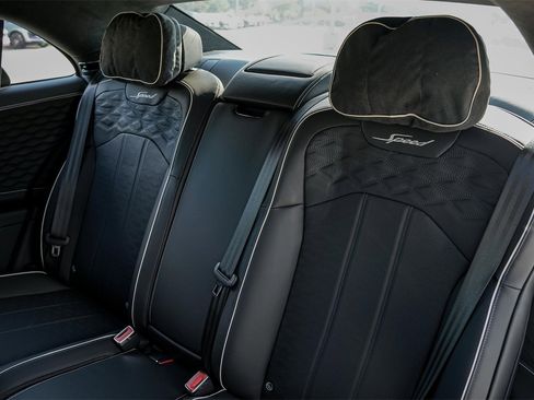 New 2025 Bentley Flying Spur Plug-In Hybrid image 37