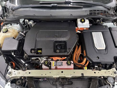 Used 2013 Chevrolet Volt Premium w/ Premium Trim Package FWD image 9