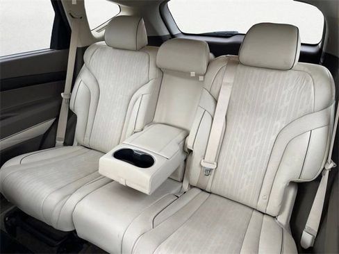 Used 2022 Genesis GV80 2.5T w/ Prestige Package 04 image 14