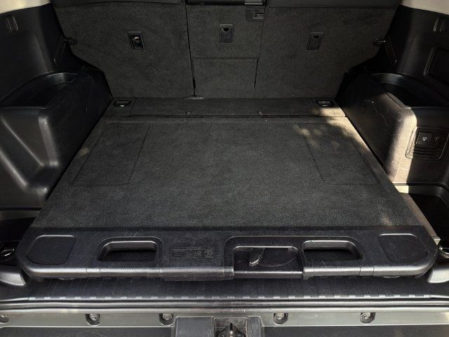 Used 2015 Toyota 4Runner SR5 RWD image 16