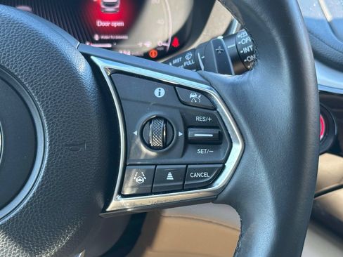 Used 2025 Acura MDX SH-AWD image 24