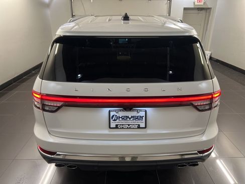 Used 2026 Lincoln Aviator Reserve image 5