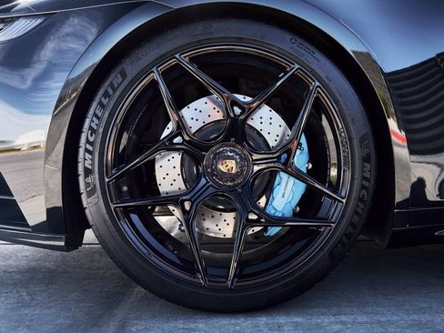 Used 2022 Porsche 911 Carrera 4 GTS w/ Premium Package image 22