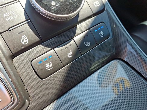 Certified 2022 Hyundai Santa Fe Calligraphy image 23