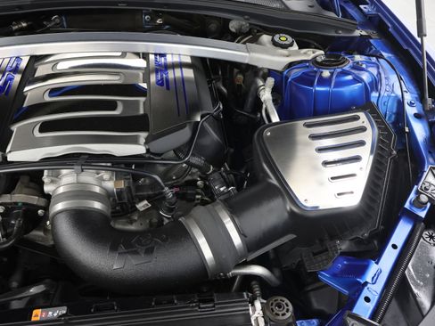 Used 2018 Chevrolet Camaro SS w/ LPO, Ground Effects Package RWD image 17