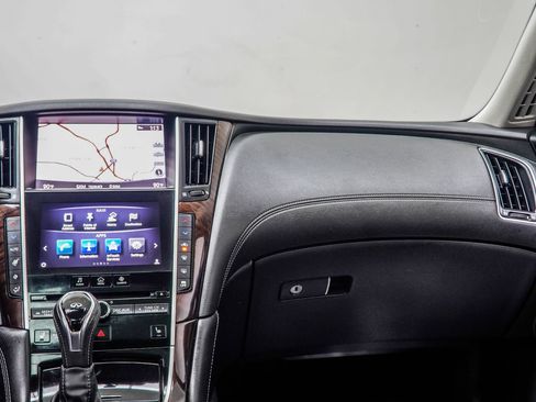 Used 2018 INFINITI Q50 Luxe w/ Essential Package (3.0T Luxe) RWD image 20