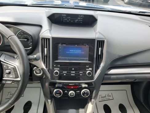 Used 2021 Subaru Forester Premium AWD/4WD image 21