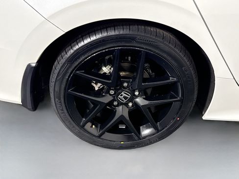 Used 2023 Honda Civic Sport image 33