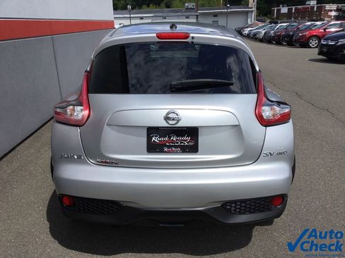 Used 2017 Nissan Juke SV image 9