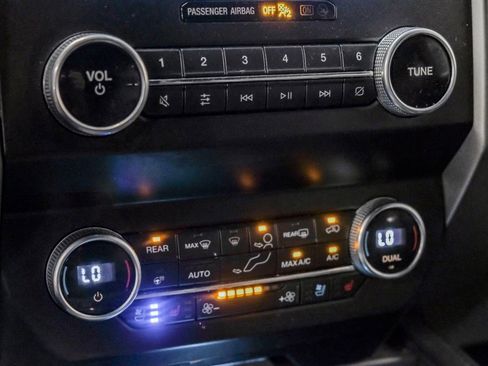 Used 2020 Ford Expedition XLT w/ Equipment Group 202A image 26