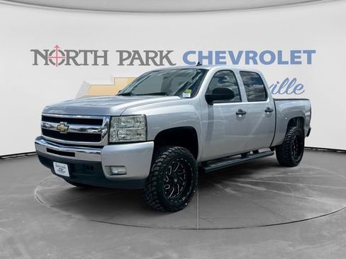 Used 2010 Chevrolet Silverado 1500 LT w/ Power Pack Plus RWD image 1