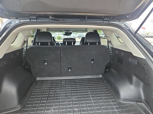 Used 2021 Kia Sorento S w/ Panoramic Sunroof Package AWD/4WD image 5