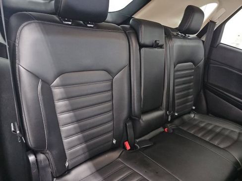 Used 2018 Ford Edge SEL w/ Equipment Group 201A image 23