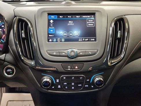 Used 2023 Chevrolet Equinox RS image 15