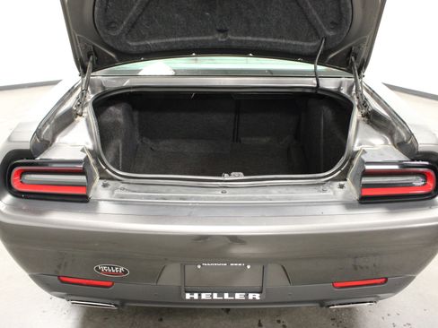 Used 2022 Dodge Challenger GT image 15