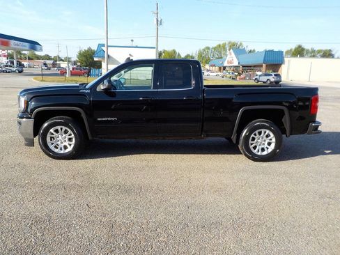 Used 2016 GMC Sierra 1500 SLE w/ Suspension Package, Off-Road image 2