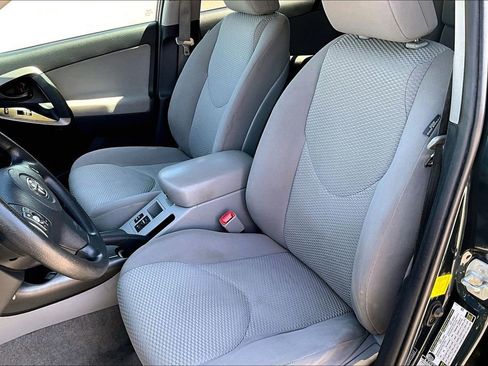 Used 2012 Toyota RAV4 4WD w/ Upgrade Value Pkg image 23