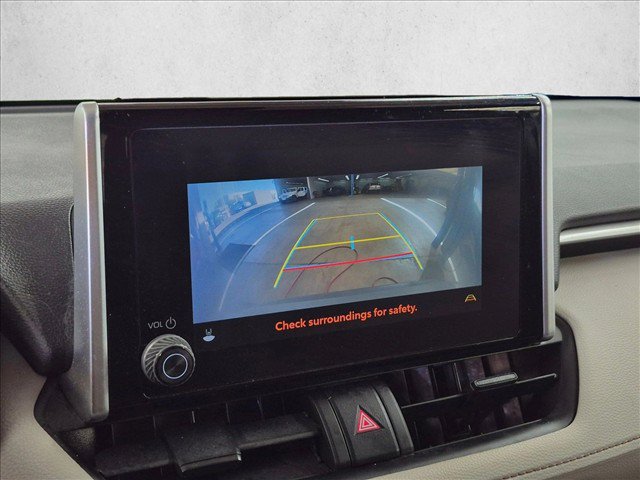 Used 2023 Toyota RAV4 XLE w/ Convenience Package FWD image 10