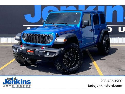 Used 2025 Jeep Wrangler Unlimited Rubicon w/ Convenience Group AWD/4WD image 1