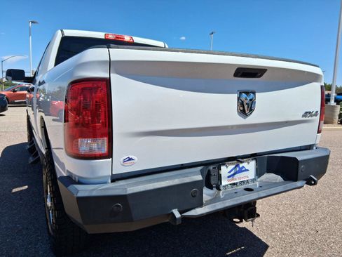 Used 2017 RAM 2500 Tradesman w/ Chrome Appearance Group AWD/4WD image 13