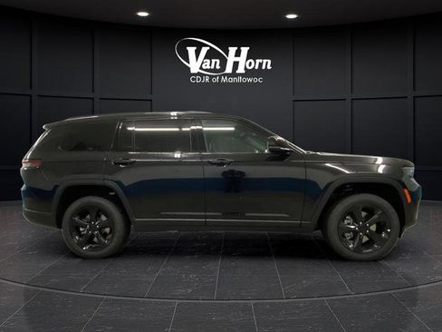 New 2025 Jeep Grand Cherokee L Limited w/ Black Appearance Package image 2