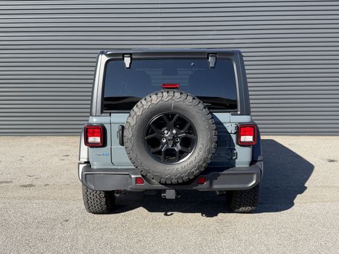Used 2025 Jeep Wrangler Unlimited Sport S 4xe image 10