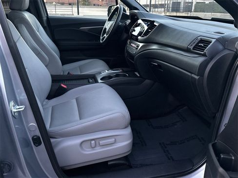 Used 2022 Honda Passport EX-L image 9