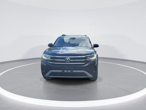 Certified 2021 Volkswagen Atlas SE w/ Panoramic Sunroof Package image 3