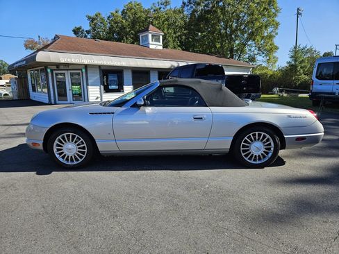 Used 2004 Ford Thunderbird image 7