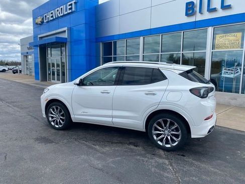 Used 2025 Buick Encore GX Avenir w/ Avenir Technology Package AWD/4WD image 2