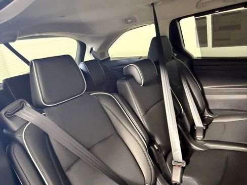 New 2026 Honda Odyssey Elite image 45