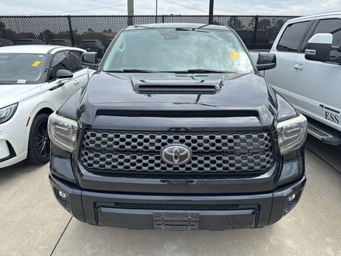 Used 2018 Toyota Tundra SR5 w/ TRD Sport Package RWD image 3