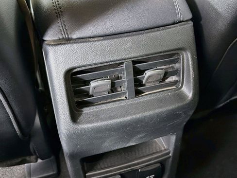 Used 2020 Ford Edge SEL w/ Convenience Package AWD/4WD image 29