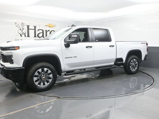 Used 2025 Chevrolet Silverado 2500 Custom w/ Custom Convenience Package AWD/4WD image 32