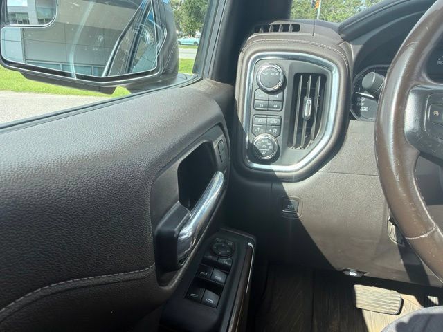 Used 2021 GMC Sierra 1500 SLT AWD/4WD image 13
