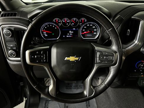 Used 2021 Chevrolet Silverado 1500 LT image 14