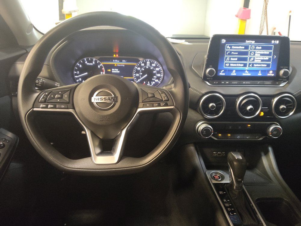 Used 2023 Nissan Sentra SV FWD image 22