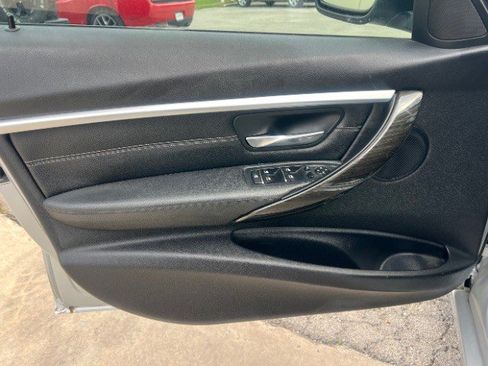 Used 2016 BMW 328i Sedan RWD image 28
