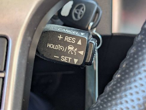 Used 2023 Toyota Tacoma SR5 RWD image 27