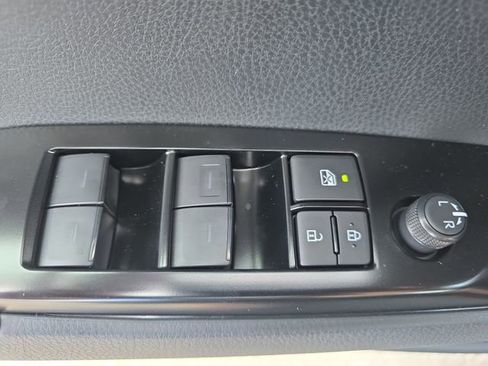 New 2026 Toyota Camry LE image 28