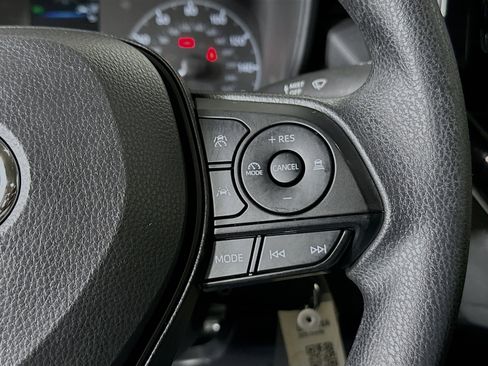 Certified 2025 Toyota Corolla LE FWD image 17