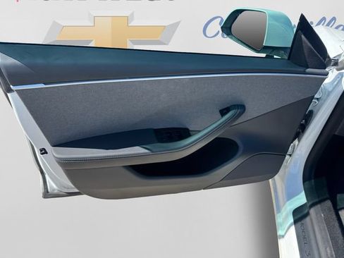 Used 2025 Tesla Model 3 Long Range RWD image 10