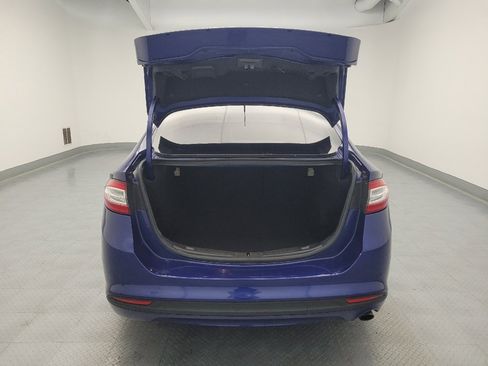 Used 2016 Ford Fusion SE FWD image 29