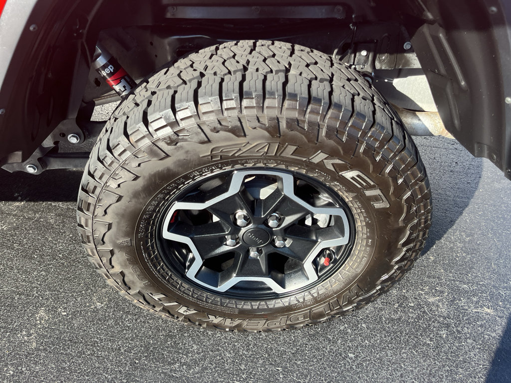 Used 2021 Jeep Gladiator Rubicon AWD/4WD image 45