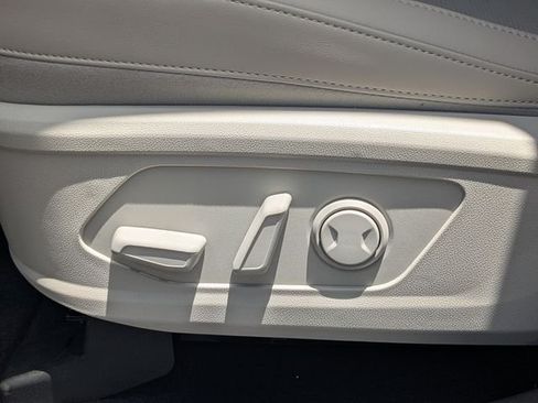 New 2026 Kia Sorento EX FWD image 24