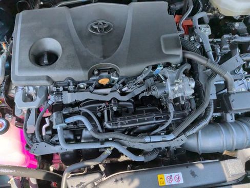 Used 2025 Toyota Camry LE w/ Convenience Package FWD image 34