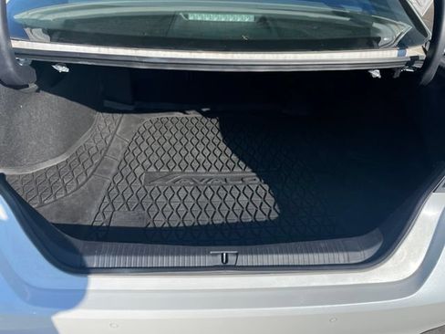 Certified 2022 Toyota Avalon Touring w/ Advanced Safety Package FWD image 25